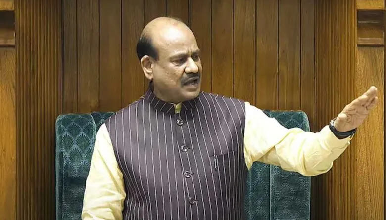 लोकसभा के अंदर सांसदों के तौर-तरीके और व्यवहार से नाराज लोकसभा अध्यक्ष ओम बिरला, दी नसीहत