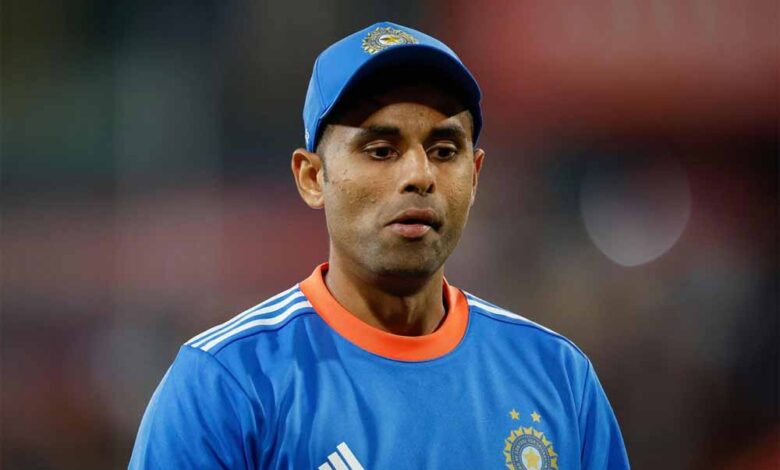 सुरेश रैना ने मौजूदा टीम को मजबूत बताया है लेकिन सूर्यकुमार यादव की गैरमौजूदगी की आलोचना की