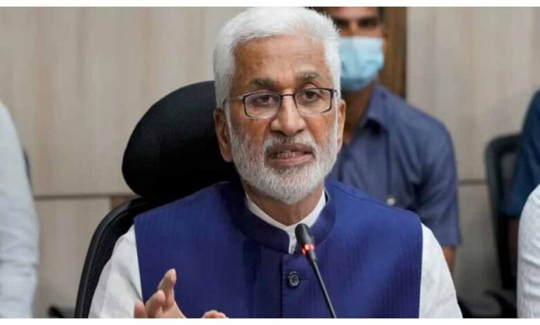 वाईएसआर कांग्रेस पार्टी के राज्यसभा सांसद विजयसाई रेड्डी ने राज्यसभा की सदस्यता से इस्तीफा दे दिया
