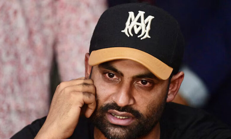 मैदान पर बिगड़ी क्रिकेटर की तबीयत, हॉस्पिटल में हुए एडमिट, हालत गंभीर