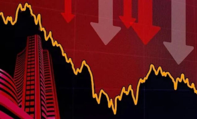 खुलते ही धड़ाम हुआ भारतीय बाजार, IndusInd बैंक का शेयर क्रैश