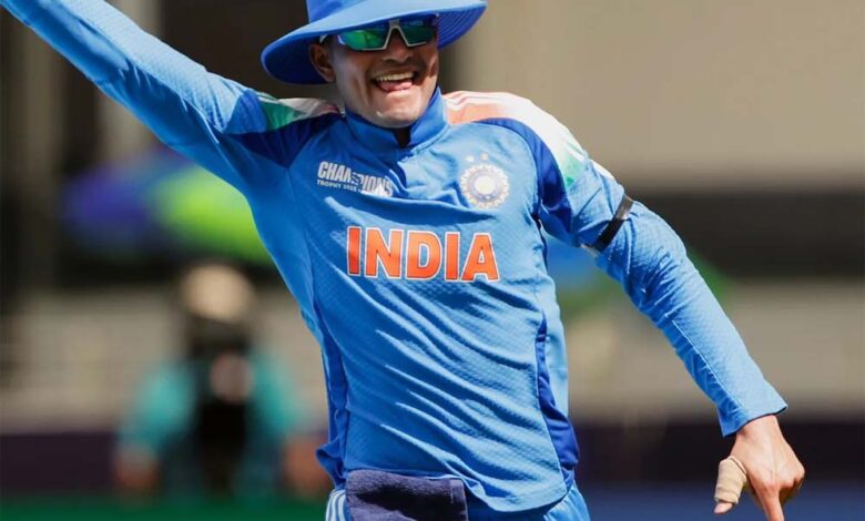 चैंपियंस ट्रॉफी 2025 के बाद भारत के सलामी बल्लेबाज शुभमन गिल की बांछें खिल गई, ICC अवॉर्ड जीतकर रचा इतिहास