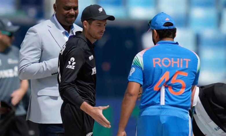 चैंपियंस ट्रॉफी के फाइनल में टॉस की भूमिका अहम होगी, ‘टॉस’ को लेकर बैचेन दिखे मिचेल सैंटनर