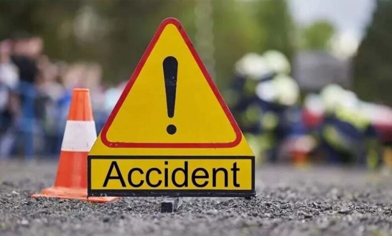 ग्वालियर-इटावा हाइवे की पुलिया के पास दर्दनाक हादसे में बाइक सवार पिता और पांच साल के बेटे की सड़क हादसे में मौत