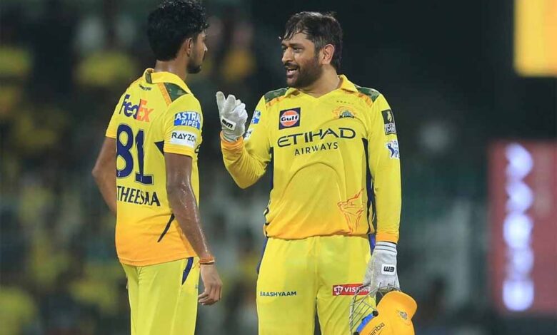 चेन्नई सुपर किंग्स की टीम आईपीएल 2025 में सबसे फिसड्डी टीम बन गई, ढह गया चेन्नई सुपर किंग्स का ‘चेपॉक किला’