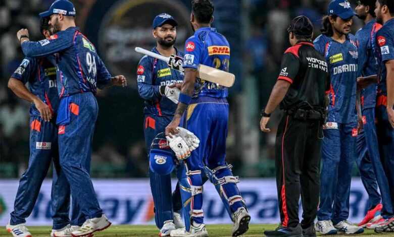 मुंबई इंडियंस की टीम आज लखनऊ सुपर जाइंट्स से भिड़ेगी, नजरें प्लेऑफ पर