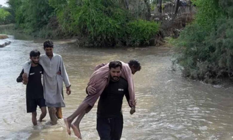 बाढ़ और बारिश से 116 लोगों की जान गई – Khabar Jagat