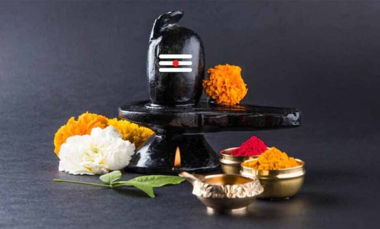 शिवलिंग से जुड़ी मान्यताएं, इसलिए शिवलिंग घर में नहीं रखना चाहिए