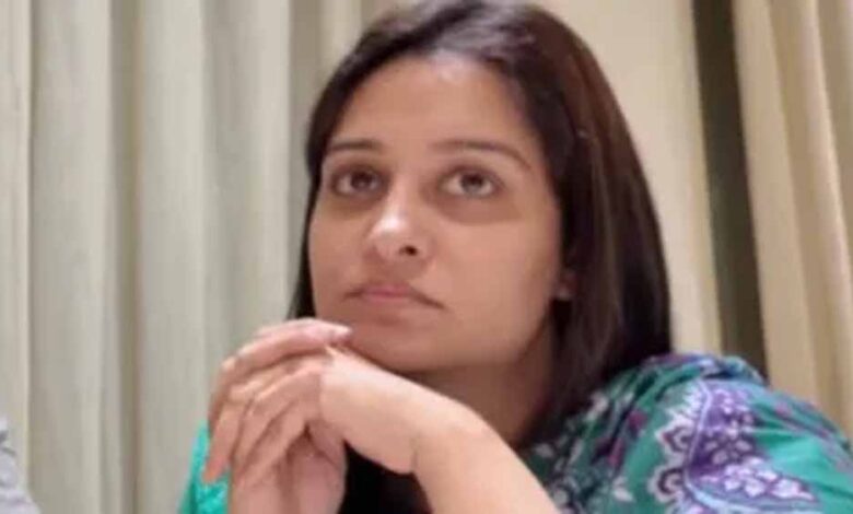 नहाने के बाद 15 मिनट तक नहीं करती किसी से बात – Khabar Jagat