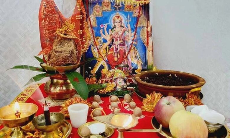 जली बाती, नारियल और कलश का सही तरीका – Khabar Jagat