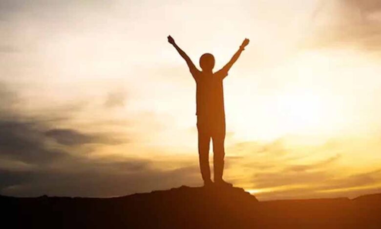 सफलता का राज़: इन लोगों से दूरी बनाना है ज़रूरी