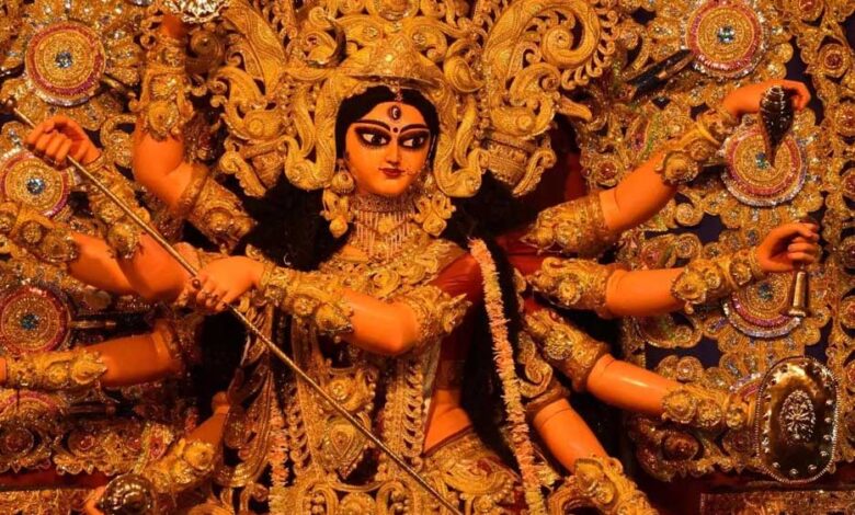 नवरात्रि में करें मां दुर्गा को ये 9 खास भोग अर्पित, मिलेगी हर मनोकामना में सफलता