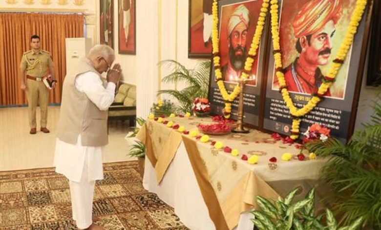 राज्यपाल पटेल ने राजा शंकरशाह- कुंवर रघुनाथशाह का किया पुण्य स्मरण
