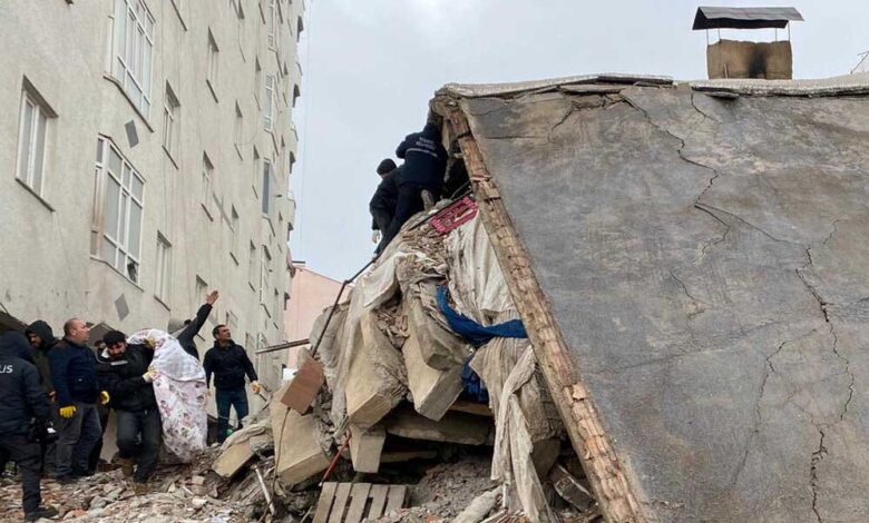 7.8 तीव्रता का भूकंप, लोगों में दहशत का माहौल – Khabar Jagat