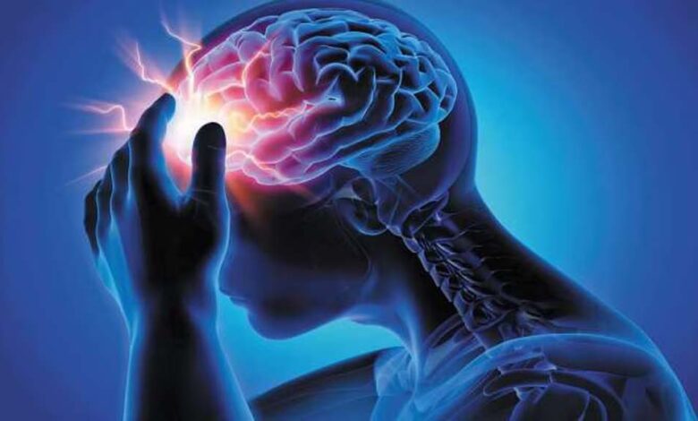 ये 7 आदतें कर रही हैं आपका दिमाग थका, जानें कैसे पाएँ राहत