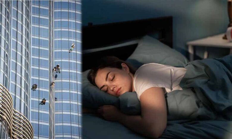 सफाई कर्मियों ने देखी महिला बिना कपड़ों के, दंपत्ति ने की अजीब डिमांड