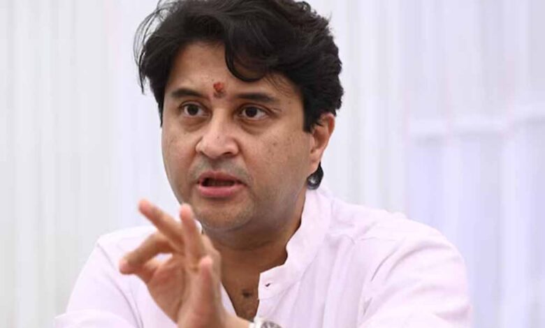 केंद्रीय मंत्री सिंधिया ने मां के अपमान पर जताई कड़ी निंदा