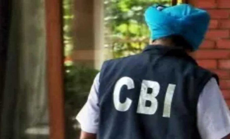 MP के फरार पुलिसकर्मियों पर CBI की नजर, संजीत सिंह और उत्तम सिंह पर दो-दो लाख का इनाम