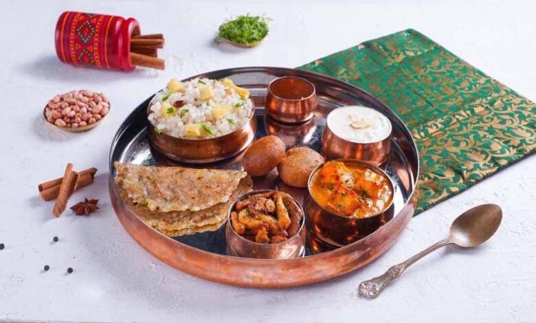 ट्रेन में मिलेगा स्वादिष्ट फलाहारी भोजन – Khabar Jagat