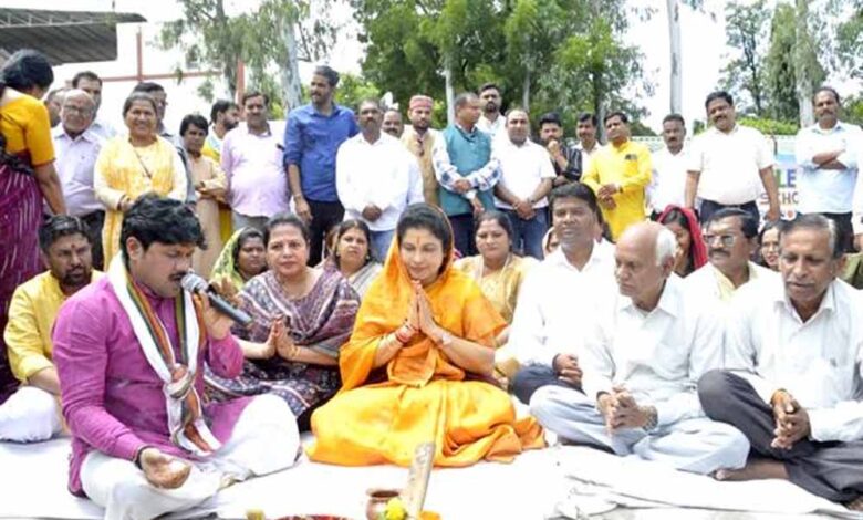 राज्यमंत्री कृष्णा गौर ने 13 करोड़ से अधिक लागत के निर्माण कार्यों का किया भूमिपूजन