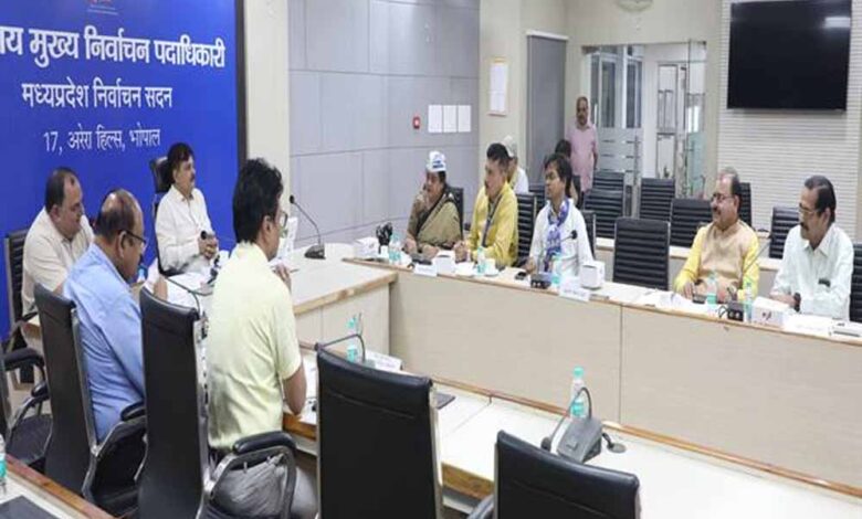 मुख्य निर्वाचन पदाधिकारी ने दी विशेष गहन/संक्षिप्त पुनरीक्षण के संबंध में दी जानकारी