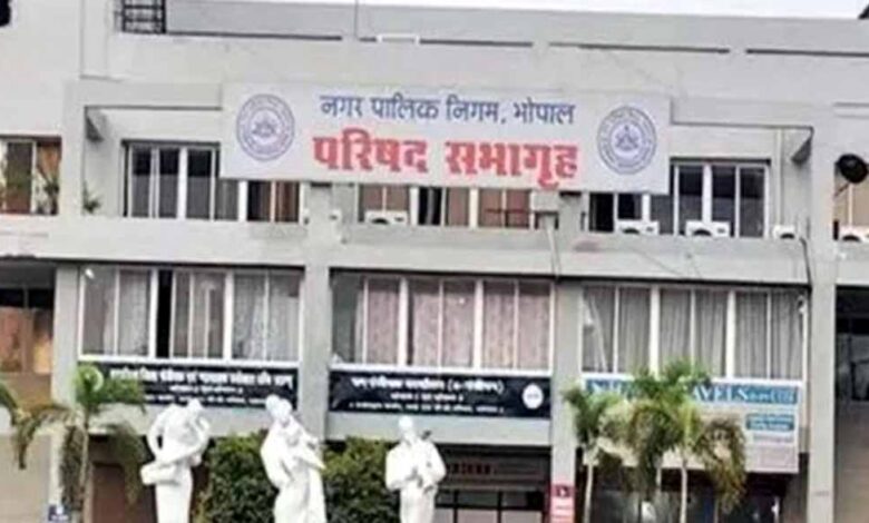 भोपाल में वायु गुणवत्ता सुधार में ठहराव, 21 नई इलेक्ट्रिक रोड स्वैपिंग मशीनें होंगी खरीद