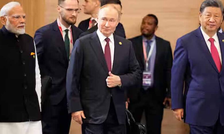 SCO समिट में भारत-चीन-रूस की तिकड़ी ने किया दमखम प्रदर्शन, अमेरिका अलग-थलग