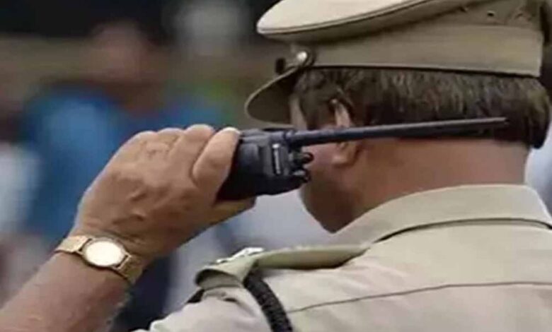 रक्षक ही बन रहे भक्षक, पुलिसिया डर से शिकायतें जांच एजेंसियों तक नहीं पहुँच रहीं – Khabar Jagat