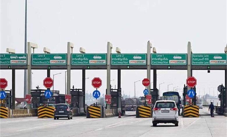 भारत में नया टोल प्लाजा, अब बिना रुके गुजरेगी गाड़ियां