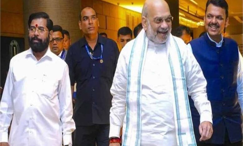 मुख्यमंत्री फडणवीस और उपमुख्यमंत्रियों से किसानों के लिए राहत पैकेज पर चर्चा – Khabar Jagat