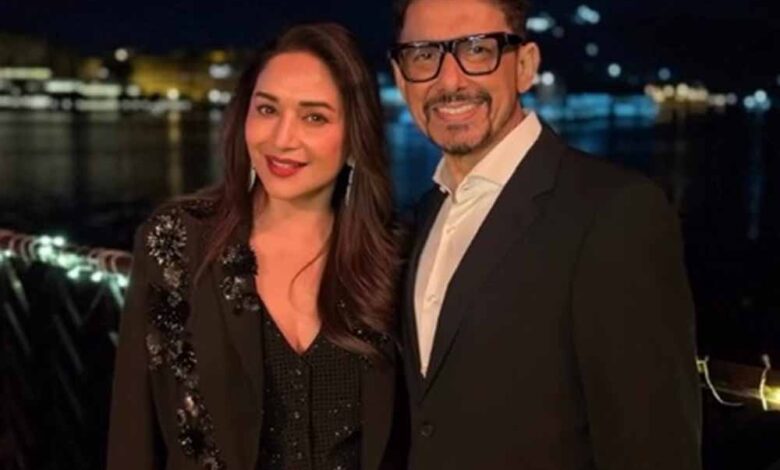 माधुरी दीक्षित ने पति श्रीराम नेने के साथ मनाई शादी की 26वीं सालगिरह