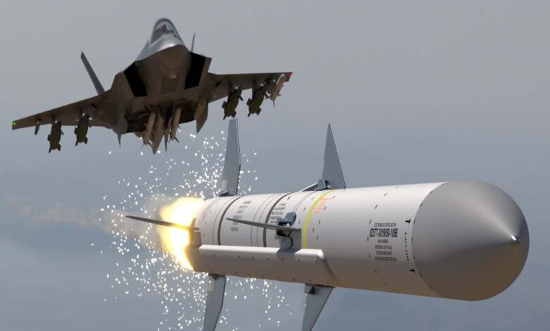 AMRAAM मिसाइल डील पर ट्रंप का बड़ा फैसला, पाकिस्तान को फिर झटका