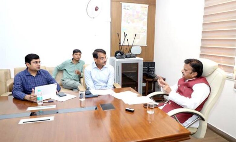 उप मुख्यमंत्री शुक्ल ने स्वास्थ्य विभाग में भर्ती प्रक्रिया और अधोसंरचना विकास कार्यों की वृहद समीक्षा की
