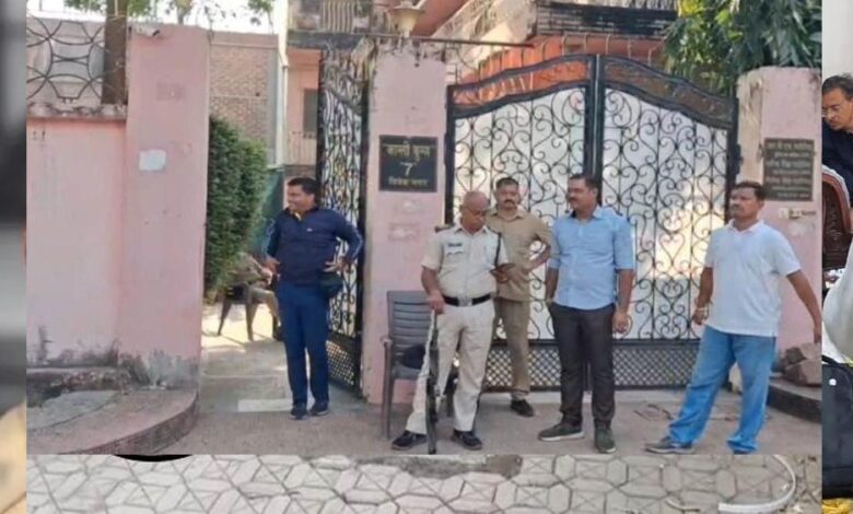 रिटायर्ड जिला आबकारी अधिकारी धर्मेंद्र भदौरिया के घर छापा, दिवाली के बाद खोले जाएंगे लॉकर