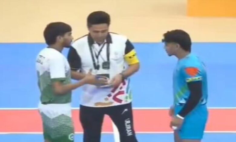 एशियन यूथ गेम्स में भारत ने पाकिस्तान को कबड्डी में हराया, लेकिन मैच के बाद नहीं मिले हाथ