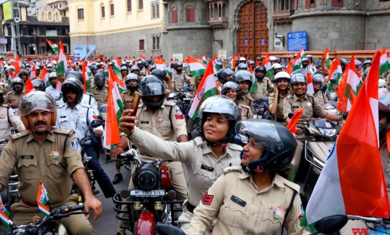 इंदौर के चेकिंग पॉइंट पर 6 नवंबर से दिखेगी नई पुलिस टेक्नोलॉजी, बॉडी कैमरा और POS मशीन के साथ