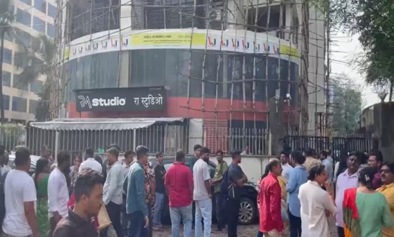मुंबई में ऑडिशन के बहाने बच्चों को किडनैप करने वाला गिरफ्तार, 15-20 बच्चे बंधक बनाए गए