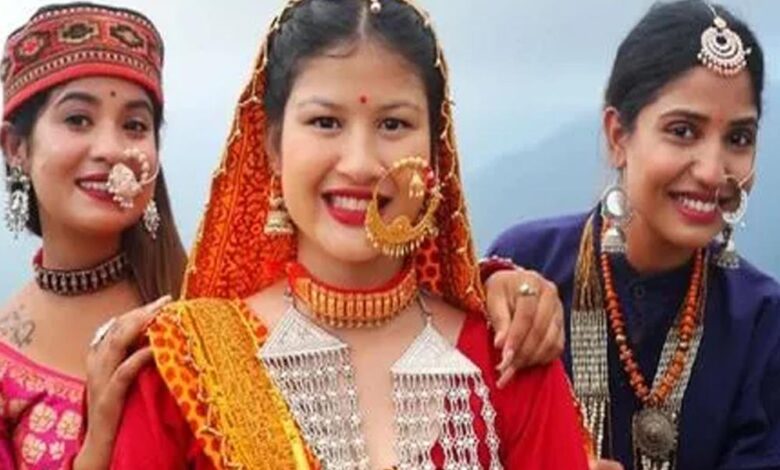शादियों में महिलाएं केवल 3 सोने के आभूषण पहन सकती हैं – Khabar Jagat