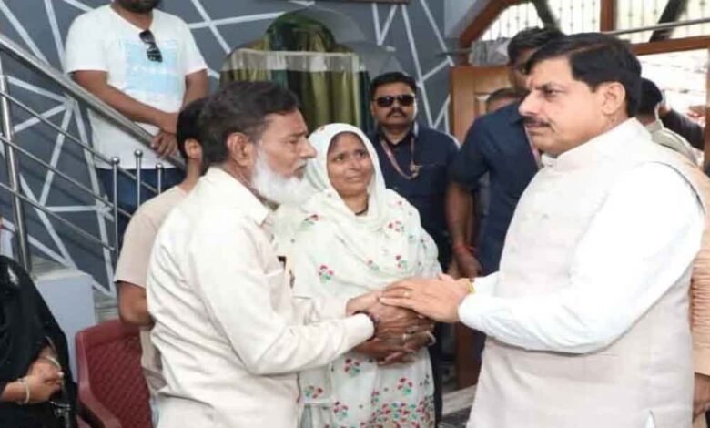 नागपुर अस्पताल पहुंचे CM मोहन यादव, परिजनों से की मुलाकात – Khabar Jagat