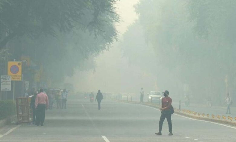 कम होती धूप ने बढ़ाई चिंता, वैज्ञानिक बोले – सूरज की रोशनी पर पड़ रहा प्रदूषण का साया