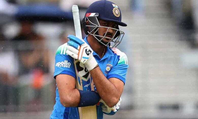 केएल राहुल की तूफानी पारी से भारत ने पर्थ वनडे में बनाया जोरदार स्कोर