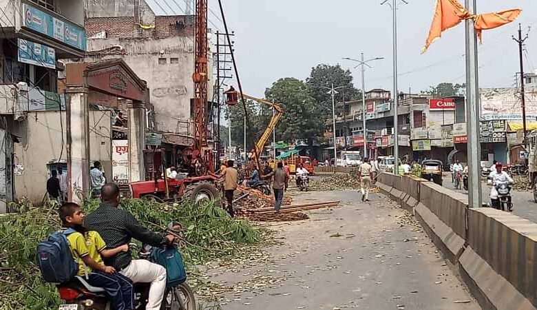 मंदिर-मजारें हटाई गईं, विकास के रास्ते खुले – Khabar Jagat