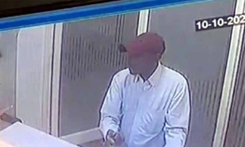 भोपाल में हॉलिवुड स्टाइल चोरी! मूक-बधिर बनकर ज्वैलरी दुकान में घुसा चोर, पर्स ले भागा