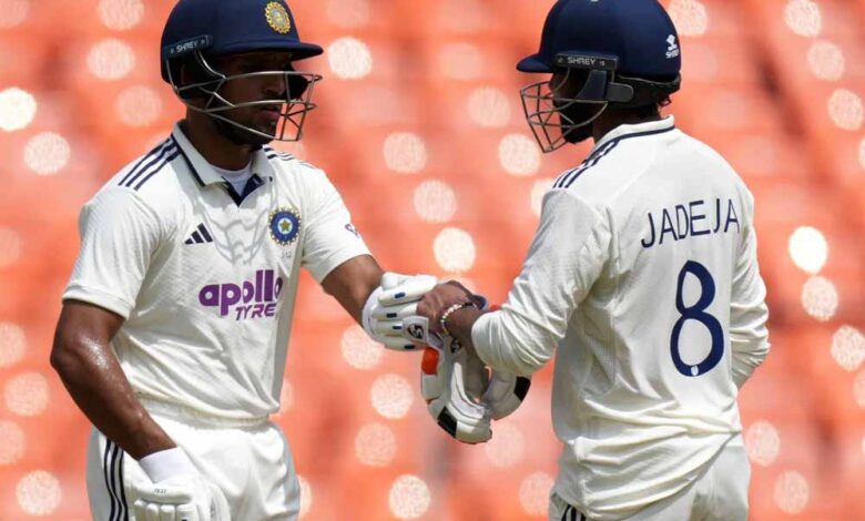 जडेजा-जुरेल के धमाके! भारत ने वेस्टइंडीज को पीछे छोड़ दी बड़ी लीड के साथ