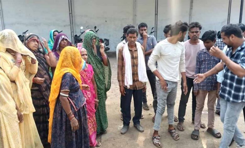 चार युवकों ने युवक को बेरहमी से पीटा और रुपये लूटे – Khabar Jagat