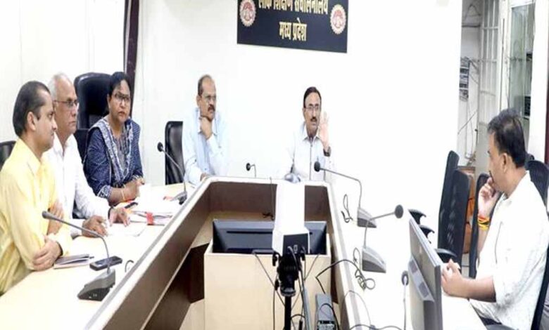 राष्ट्रीय बालरंग भोपाल में 5 दिसम्बर को, व्यवस्थाओं को लेकर हुई बैठक