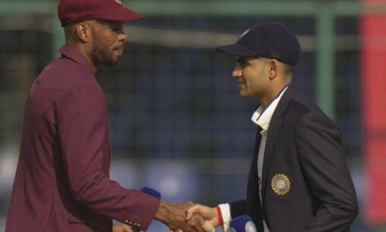 भारत ने पहले दिन 2 विकेट पर 318 रन बनाए, जायसवाल 200 के करीब