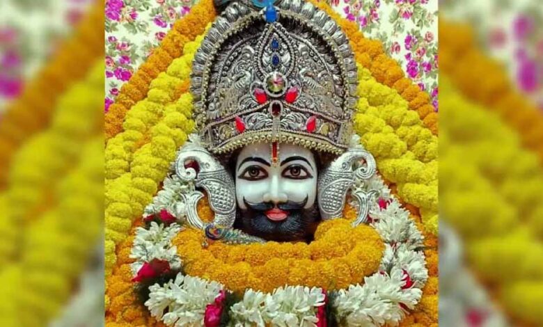 घर में खाटू श्याम जी की फोटो लगाने से पहले ज़रूर जानें ये महत्वपूर्ण नियम, बरसेगी कृपा