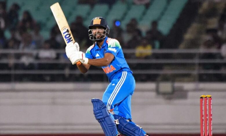 ऋतुराज गायकवाड़ ने जड़ा शतक, नीतीश रेड्डी की शानदार पारियां, इंडिया-ए ने साउथ अफ्रीका-ए को रोमांचक हराया