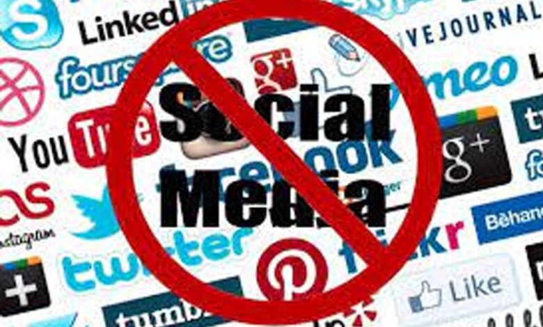 मलेशिया में 16 साल से कम उम्र के बच्चों के लिए सोशल मीडिया पर बैन की तैयारी